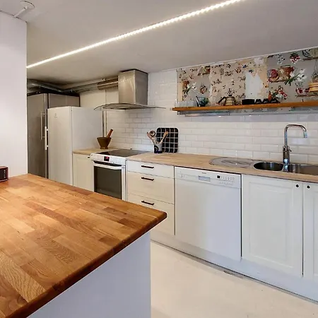 Holiday home Awesome In Limhamn With Kitchen